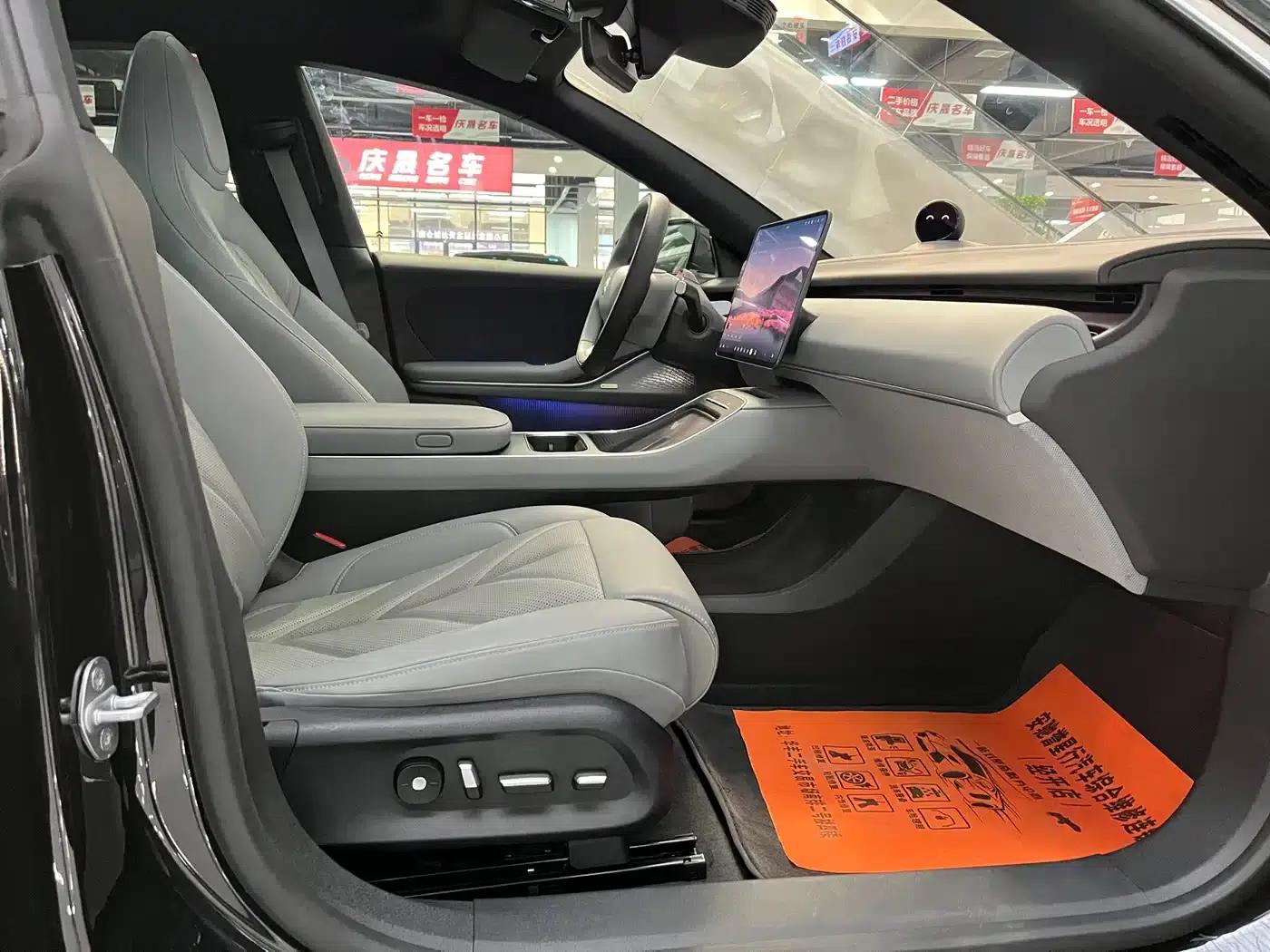 NIO ET5T 2025 75kWh Touring — миниатюра 20