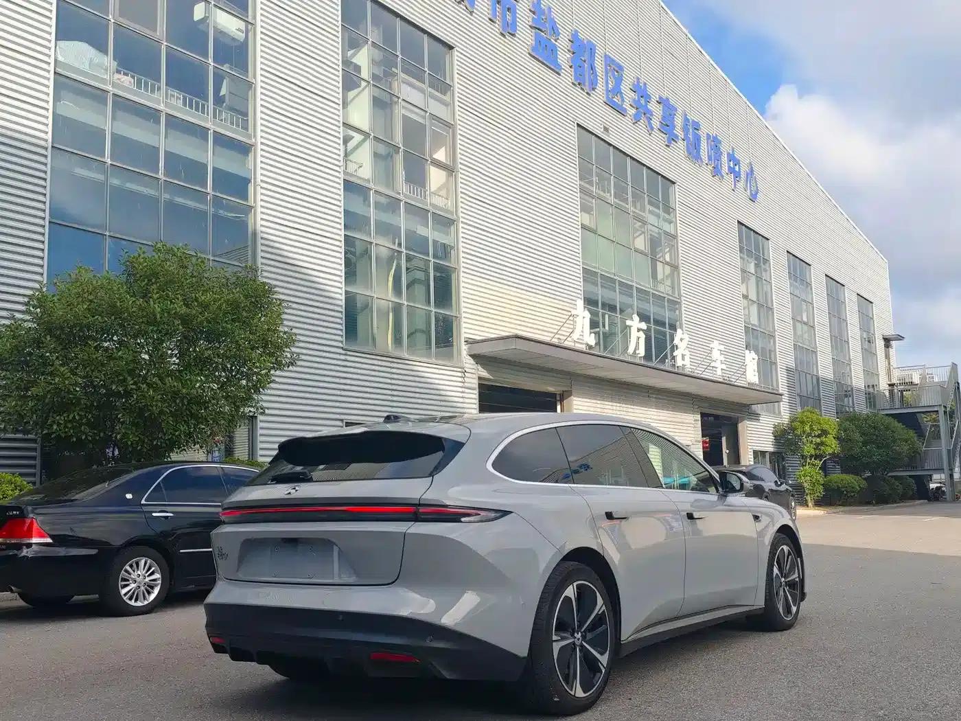 NIO ET5T 2023 75kWh Touring — миниатюра 11
