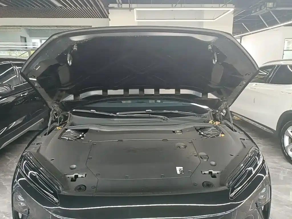 NIO ET5T 2024 Model 75kWh Touring — миниатюра 20