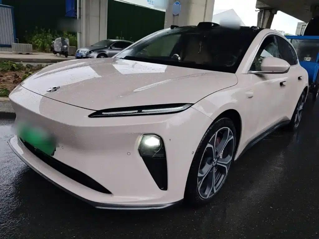 NIO ET5T 2023 75kWh Touring — миниатюра 2