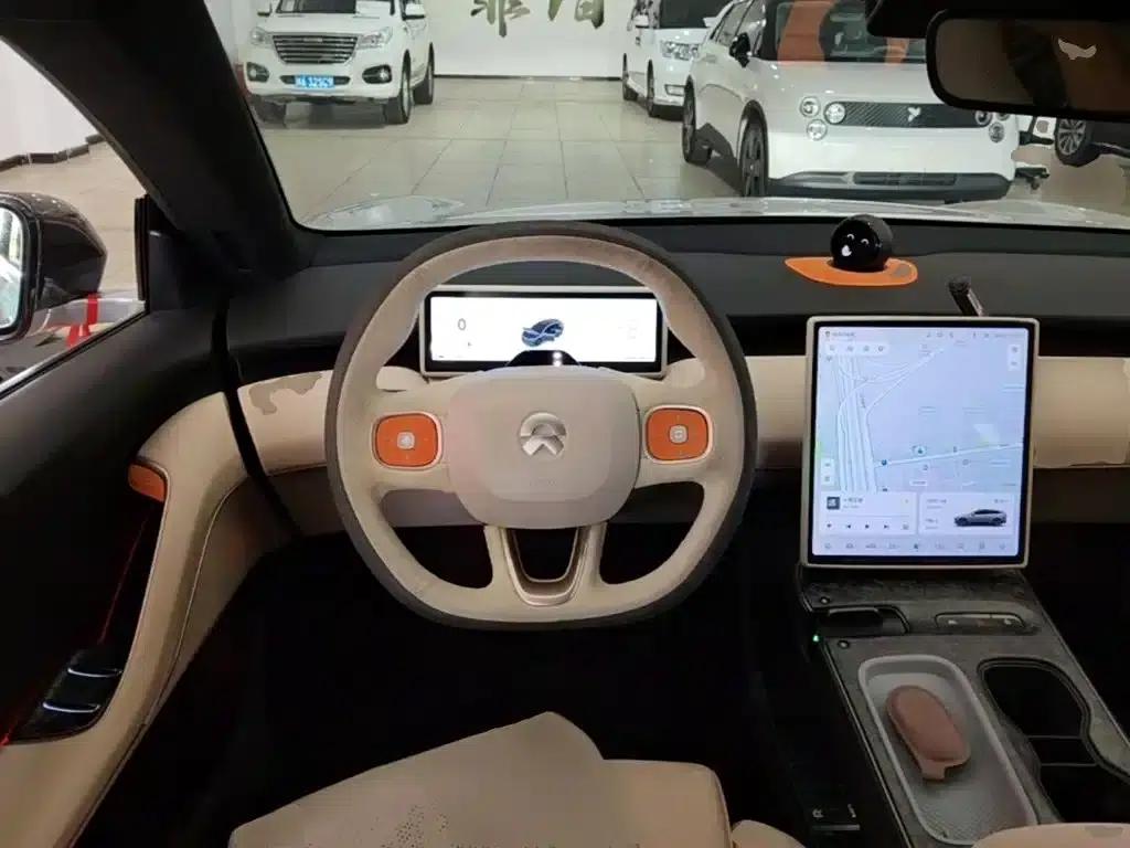 NIO ET5T 2024 Model 75kWh Touring — миниатюра 11
