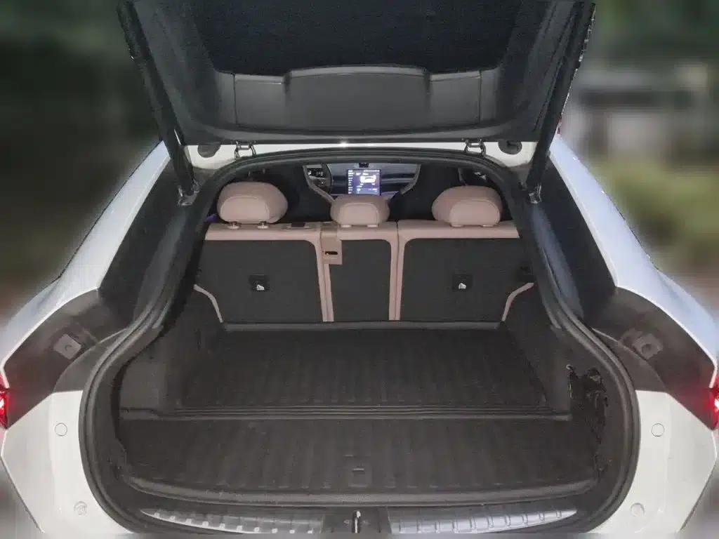 NIO EC6 2023 model 75kWh — миниатюра 15