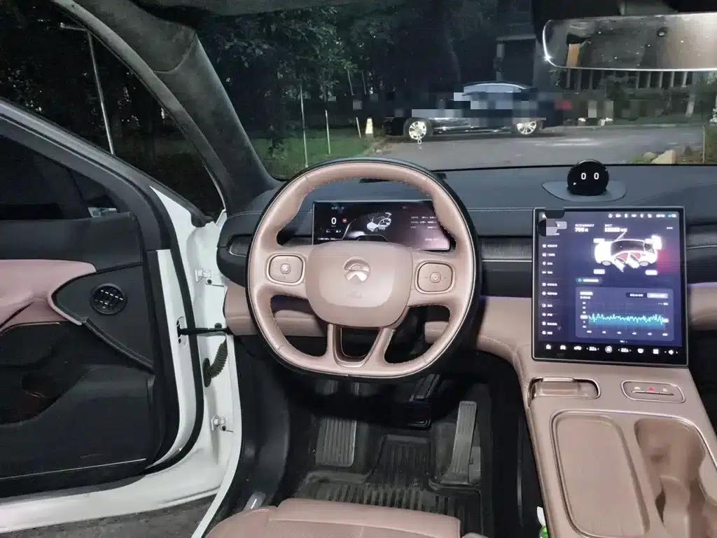 NIO EC6 2023 model 75kWh — миниатюра 6