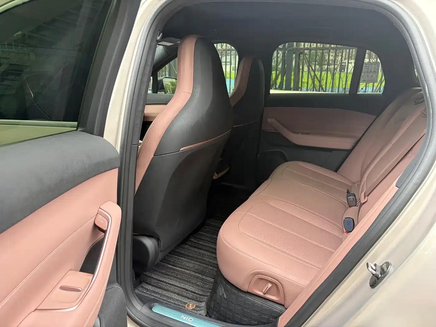 NIO EC6 2023 model 75kWh — миниатюра 7