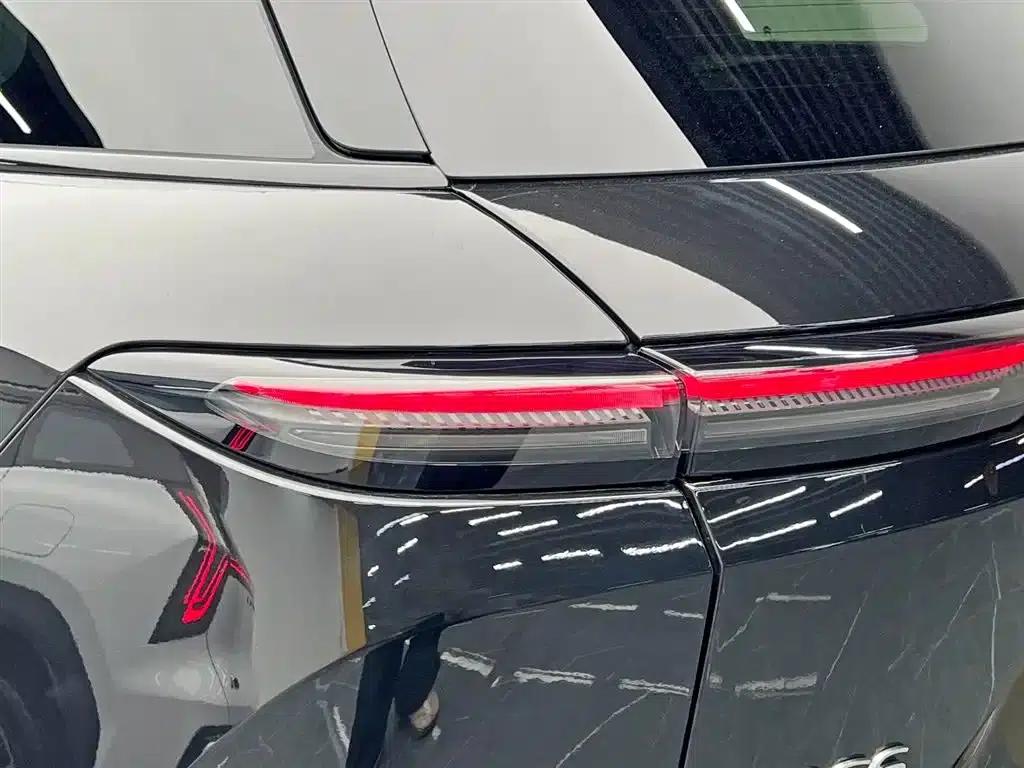 NIO EC6 2025 model 75kWh — миниатюра 11