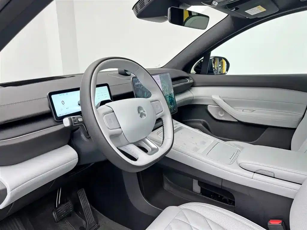 NIO EC6 2025 model 75kWh — миниатюра 13