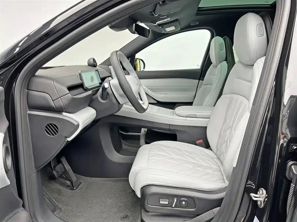 NIO EC6 2025 model 75kWh — миниатюра 14