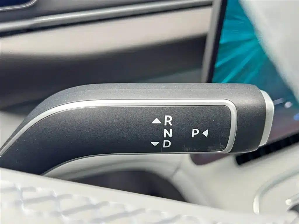 NIO EC6 2025 model 75kWh — миниатюра 18
