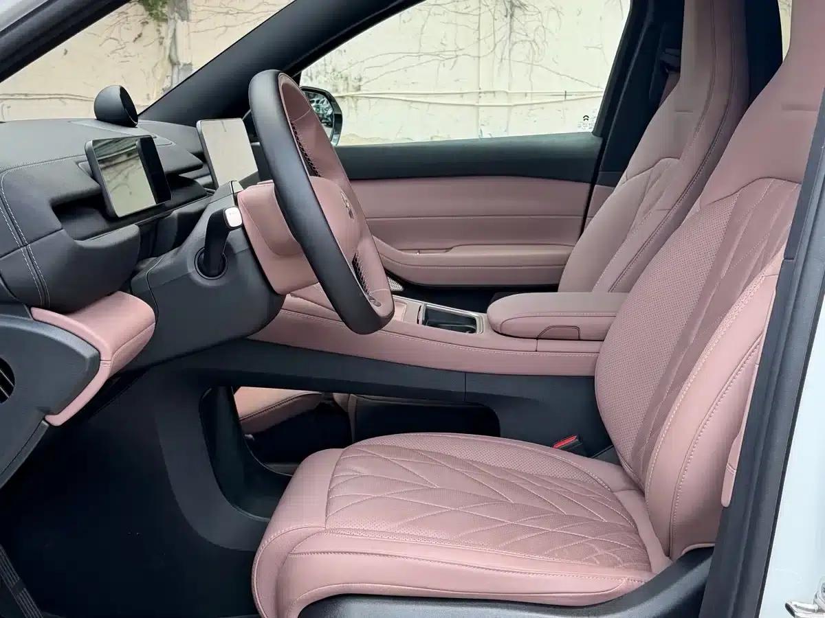NIO EC6 2025 model 75kWh — миниатюра 10