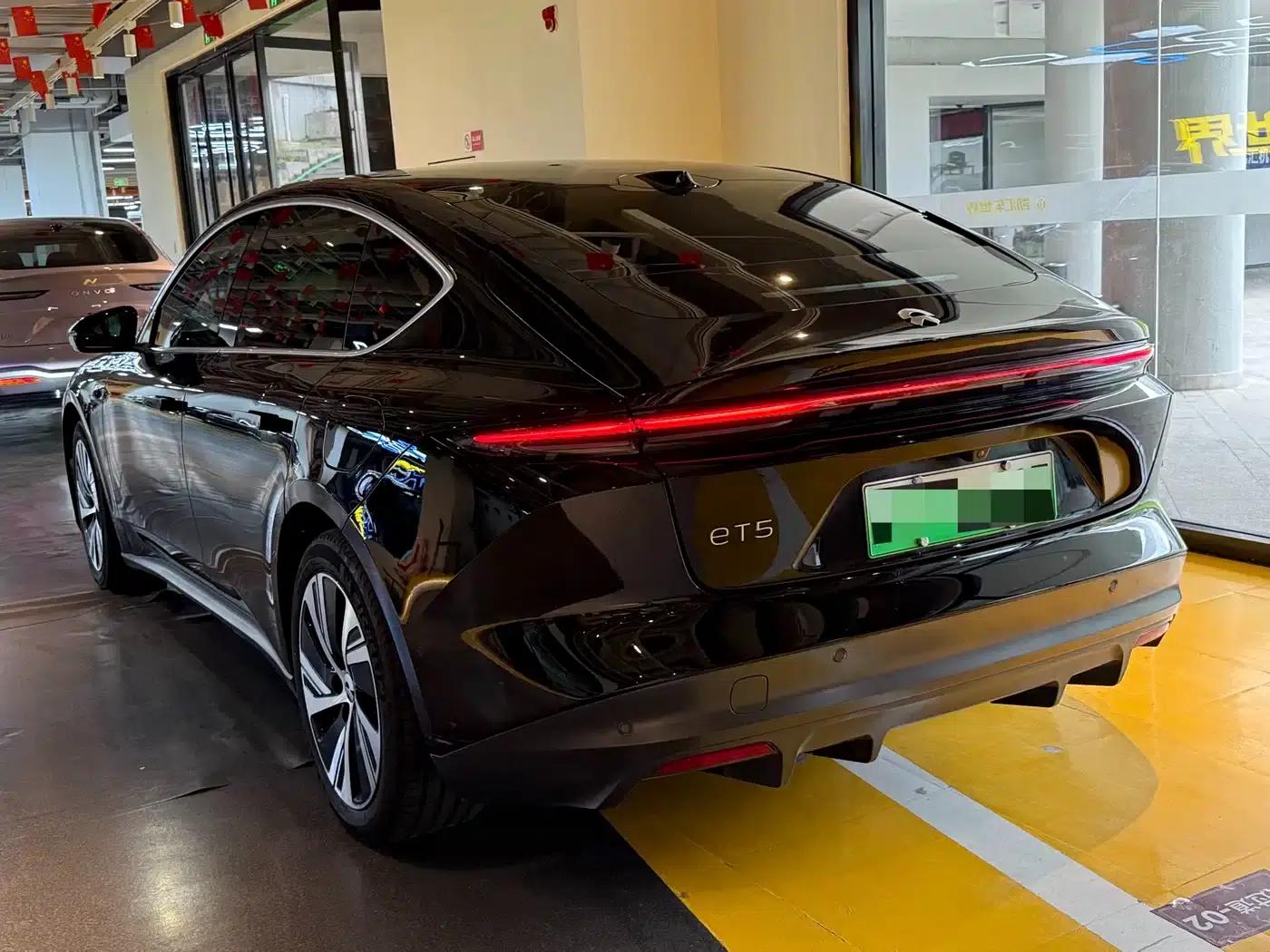 NIO ET5 2024 model 75kWh — миниатюра 16