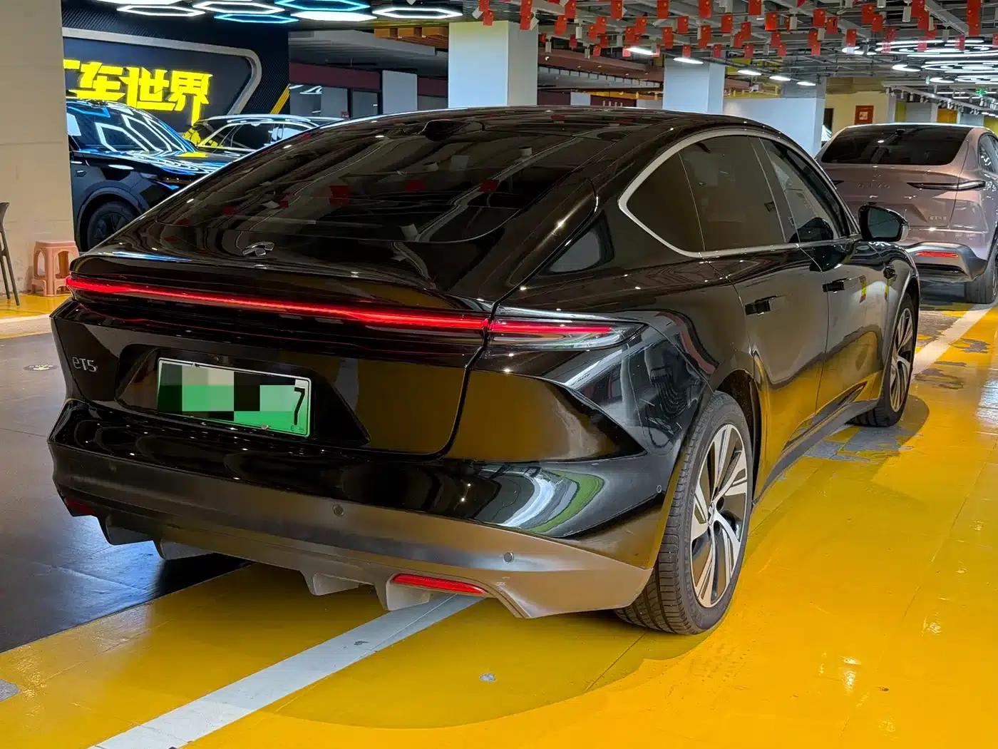 NIO ET5 2024 model 75kWh — миниатюра 18