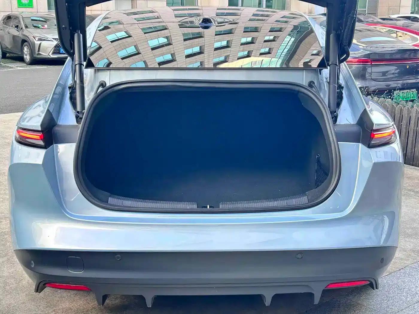 NIO ET5 2022 model 75kWh — миниатюра 6