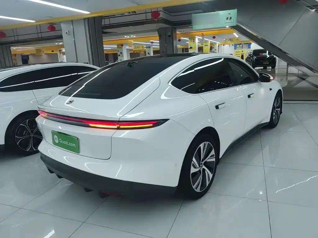 NIO ET5 2022 model 75kWh — миниатюра 5