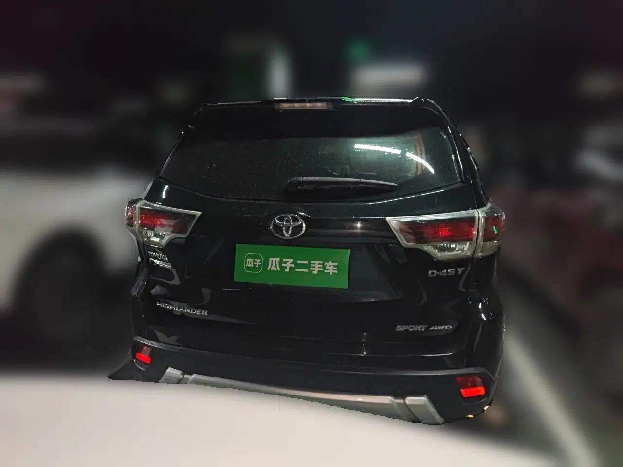 Toyota Highlander 2017 2.0T Four-Wheel Drive Luxury Edition 7 Seats — миниатюра 5