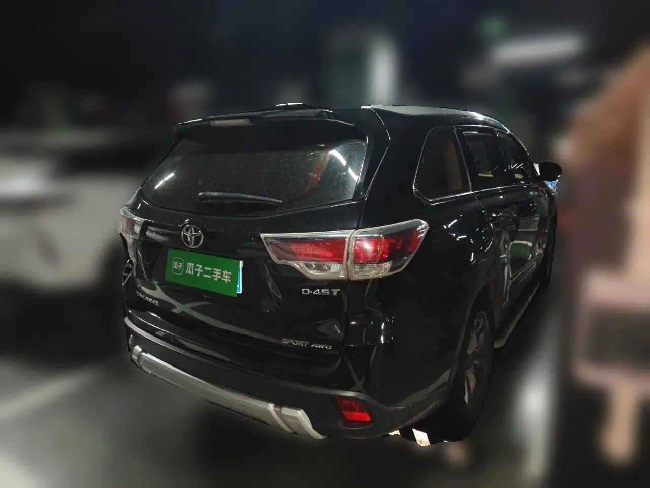 Toyota Highlander 2017 2.0T Four-Wheel Drive Luxury Edition 7 Seats — миниатюра 6