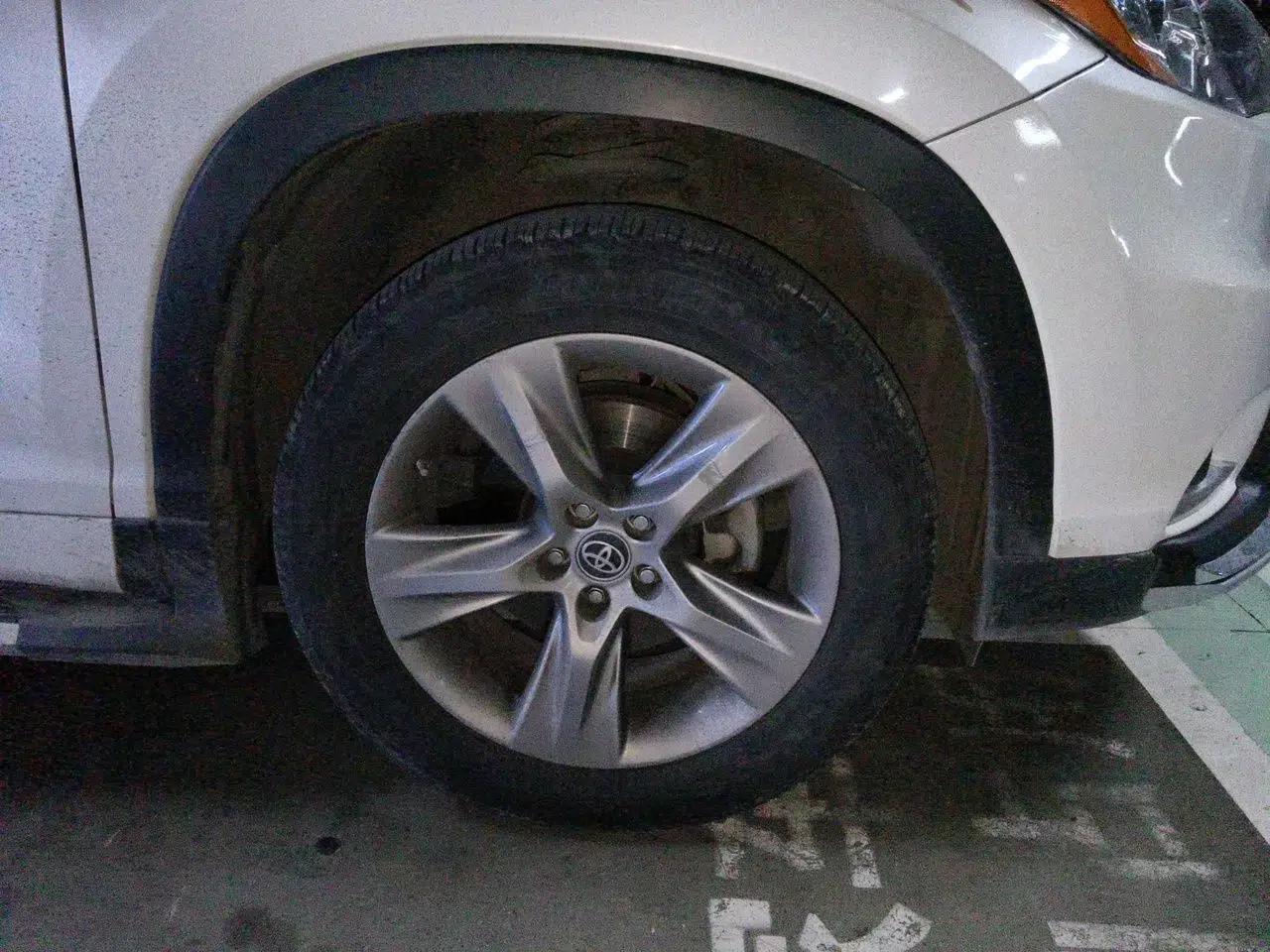 Toyota Highlander 2017 2.0T Four-Wheel Drive Luxury Edition 7 Seats — миниатюра 8