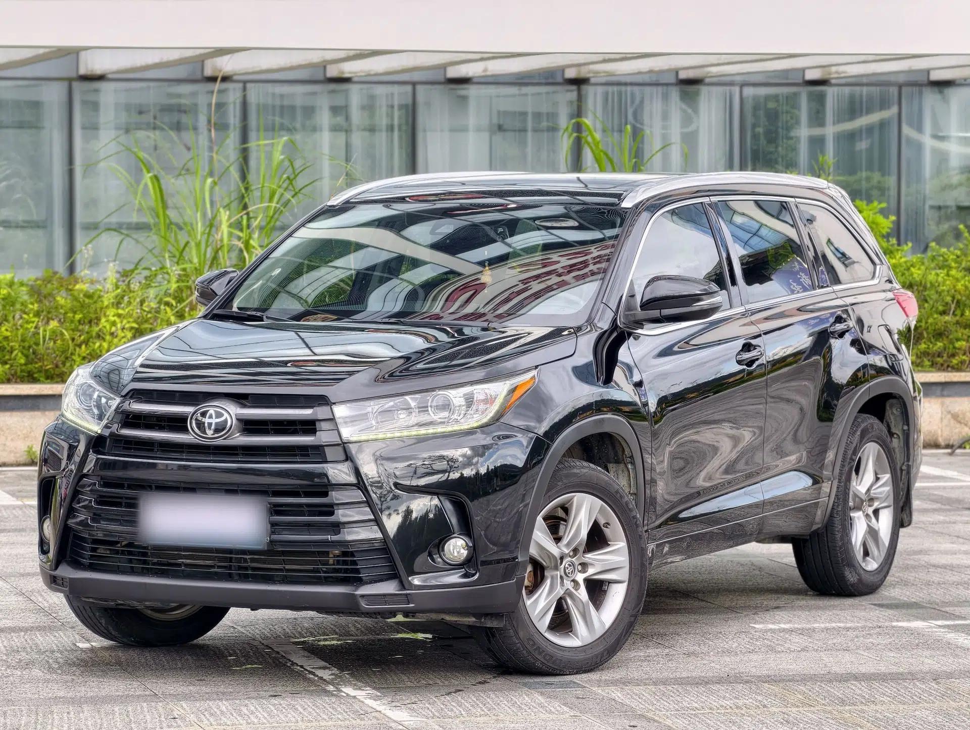 Toyota Highlander 2018 2.0T Four-Wheel Drive Luxury Version 7 Seats China VI Standard — миниатюра 1