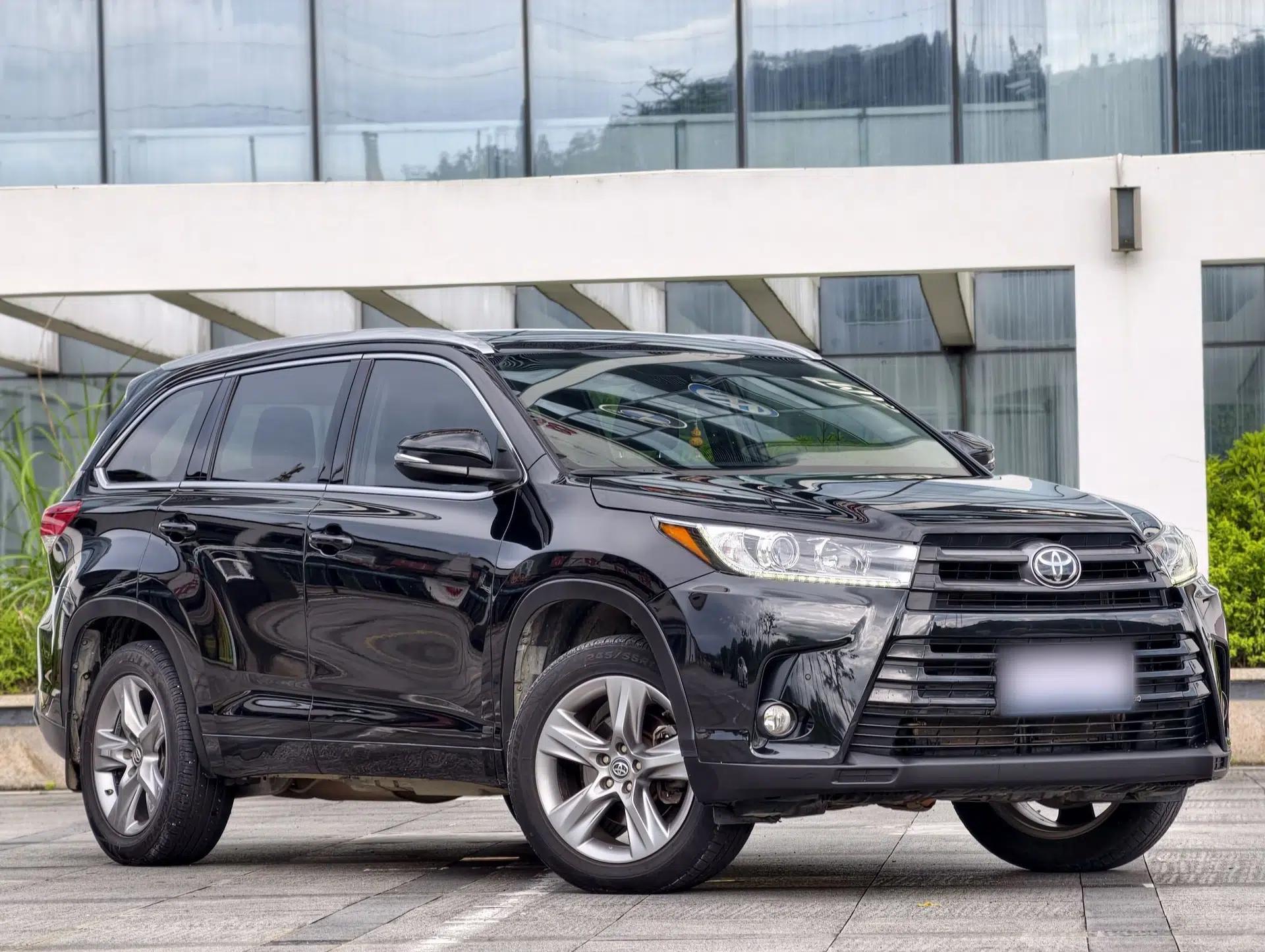 Toyota Highlander 2018 2.0T Four-Wheel Drive Luxury Version 7 Seats China VI Standard — миниатюра 2