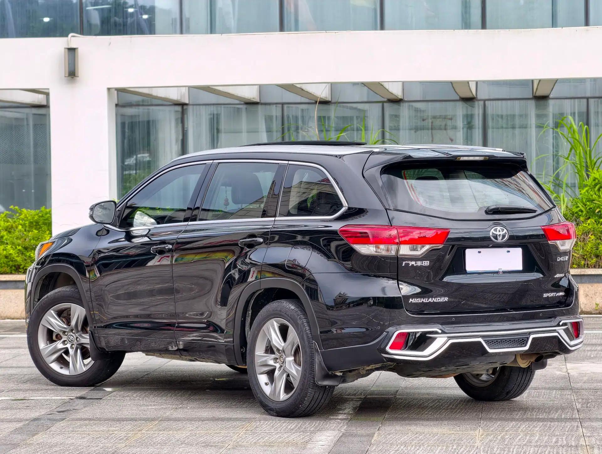 Toyota Highlander 2018 2.0T Four-Wheel Drive Luxury Version 7 Seats China VI Standard — миниатюра 4