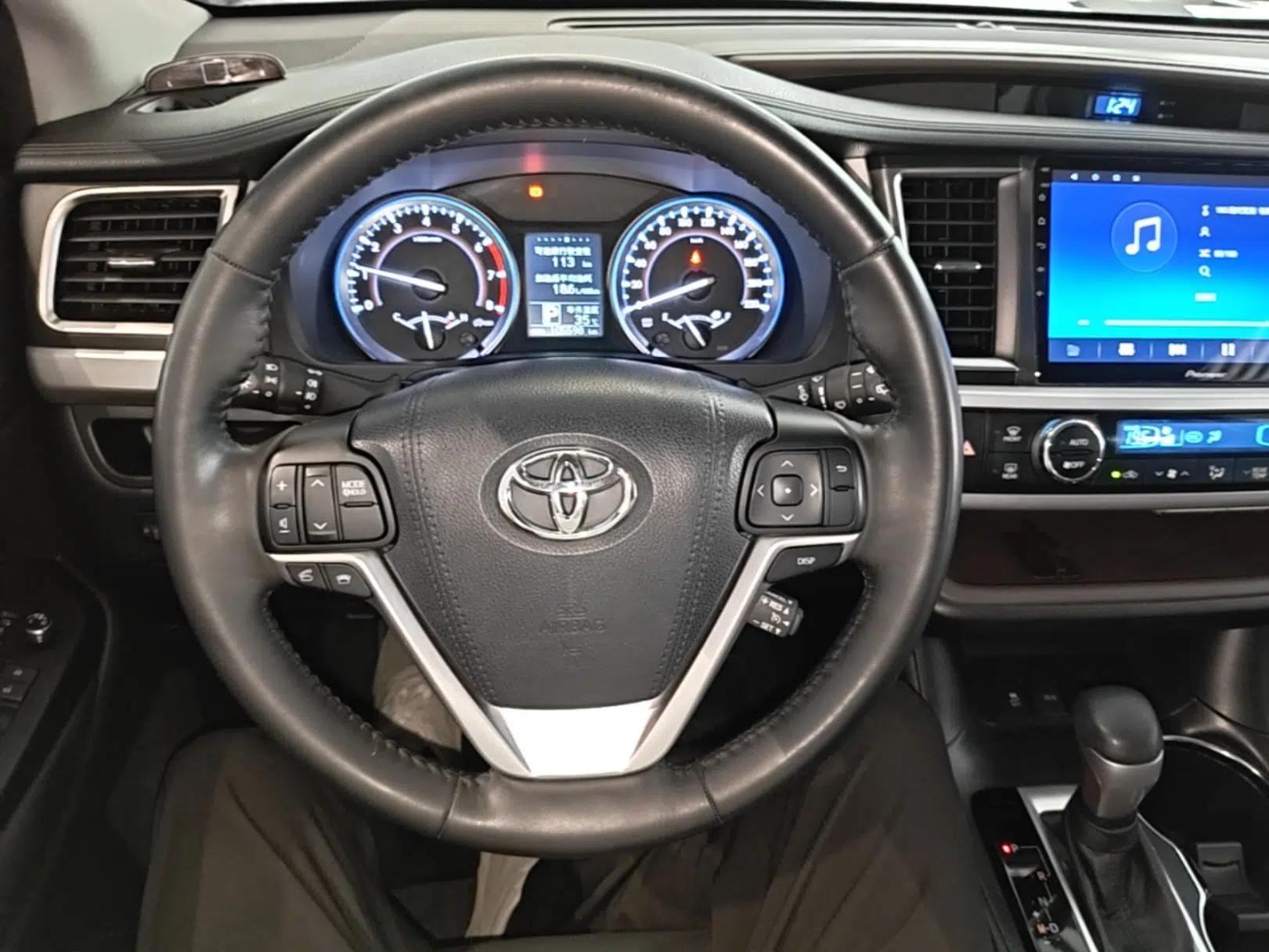 Toyota Highlander 2015 2.0T Four-Wheel Drive Luxury Edition 7-Seater — миниатюра 13