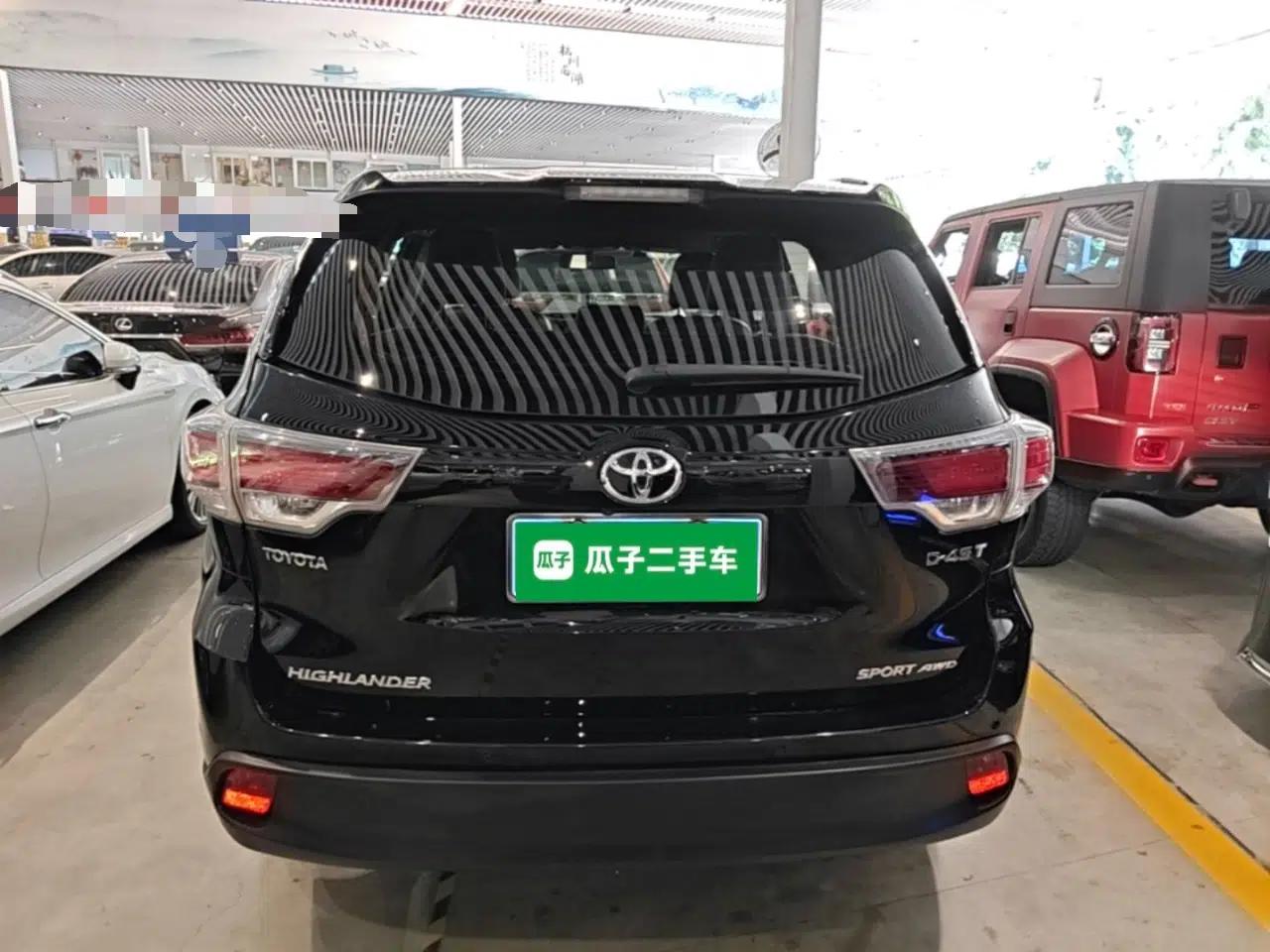 Toyota Highlander 2015 2.0T Four-Wheel Drive Luxury Edition 7-Seater — миниатюра 5