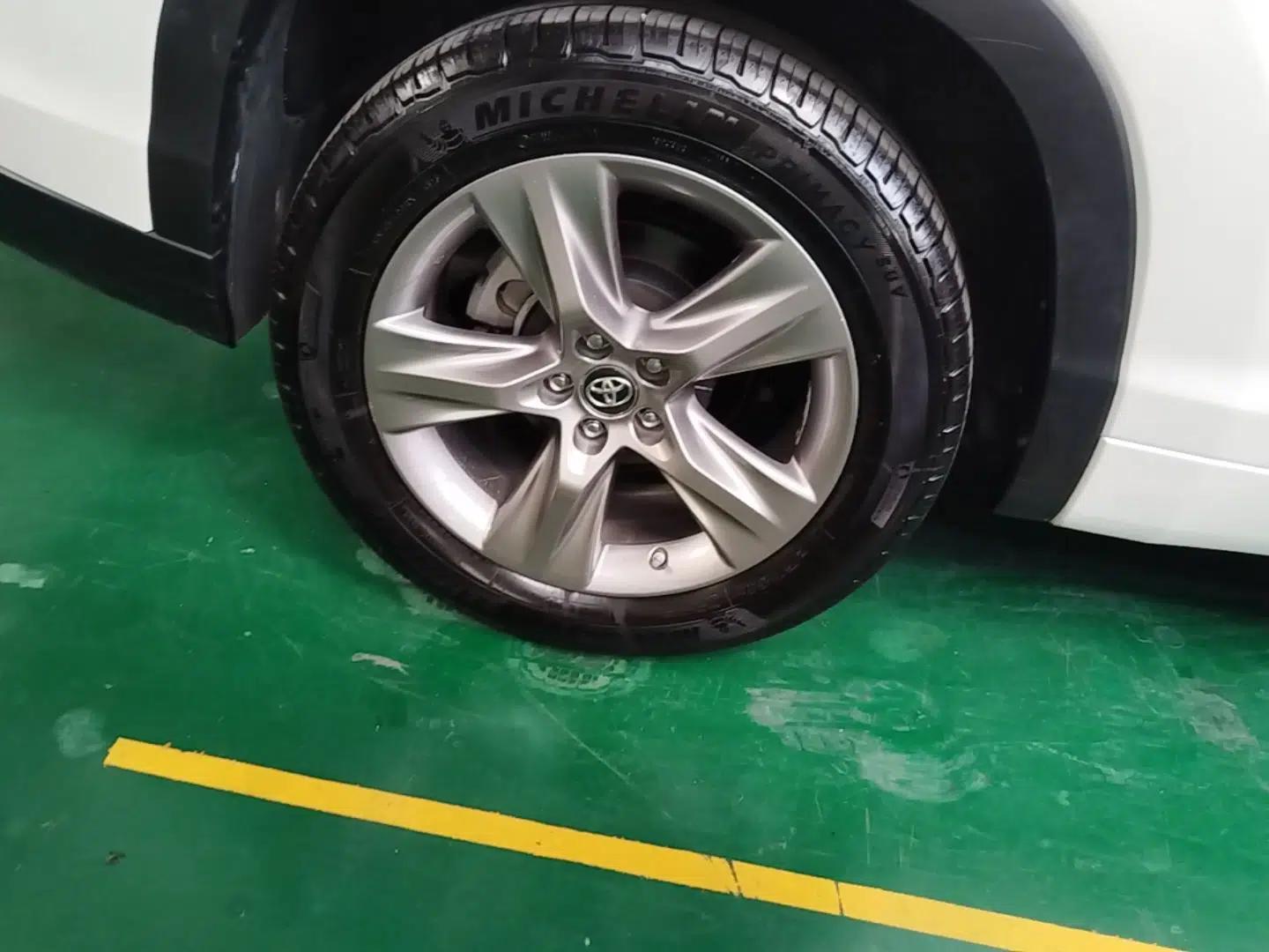 Toyota Highlander 2015 2.0T Two-Wheel Drive Luxury Edition 7 Seats — миниатюра 11