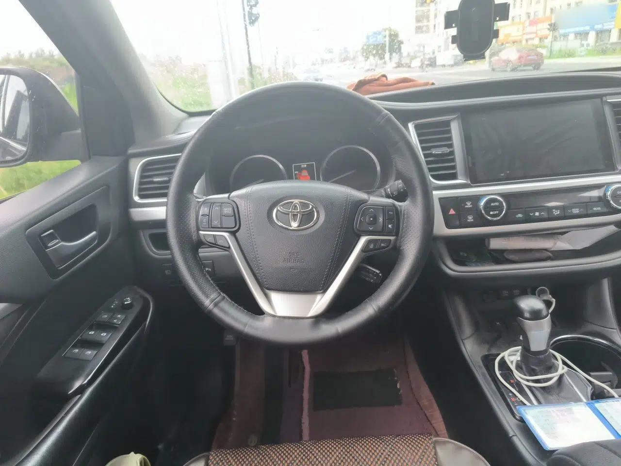 Toyota Highlander 2018 2.0T Four-Wheel Drive Prestige Version 7 Seats China VI Standard — миниатюра 10