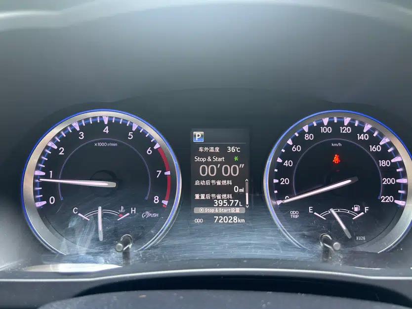Toyota Highlander 2018 2.0T Four-Wheel Drive Luxury Version 7 Seats China VI Standard — миниатюра 10