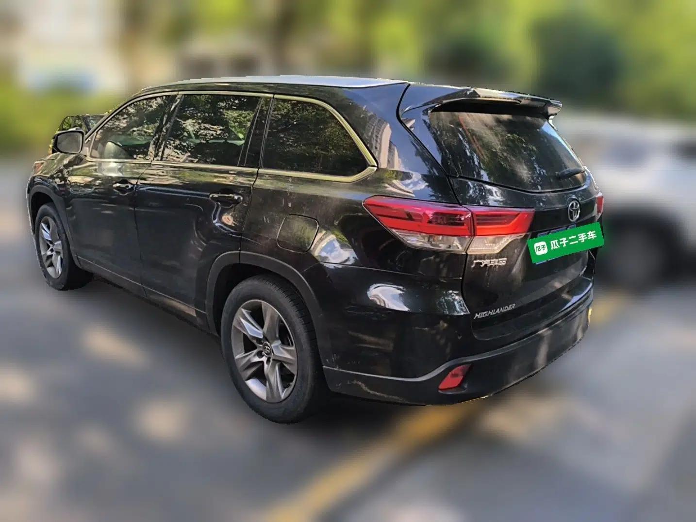 Toyota Highlander 2018 2.0T Four-Wheel Drive Luxury Version 7 Seats China VI Standard — миниатюра 4