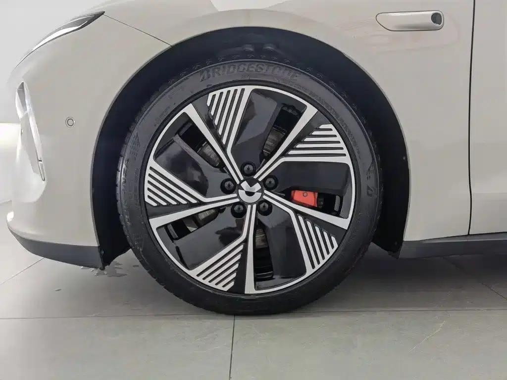 NIO ET7 2023 model 75kWh — миниатюра 17
