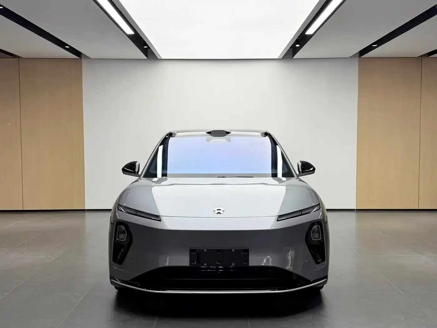 NIO ET9 2025 102kWh Signature Edition — миниатюра 2