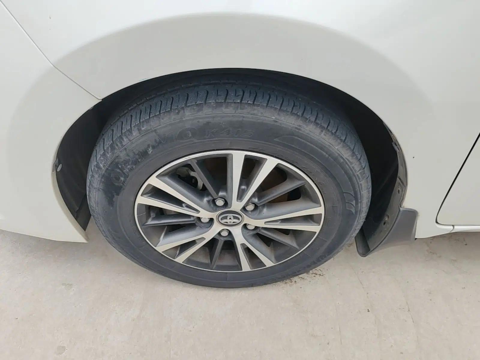 Toyota Levin 2017 1.2T G CVT Elite Edition — миниатюра 10