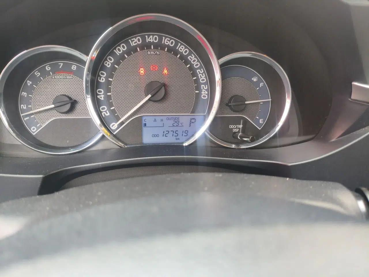 Toyota Levin 2014 1.6G CVT Elite Edition — миниатюра 11