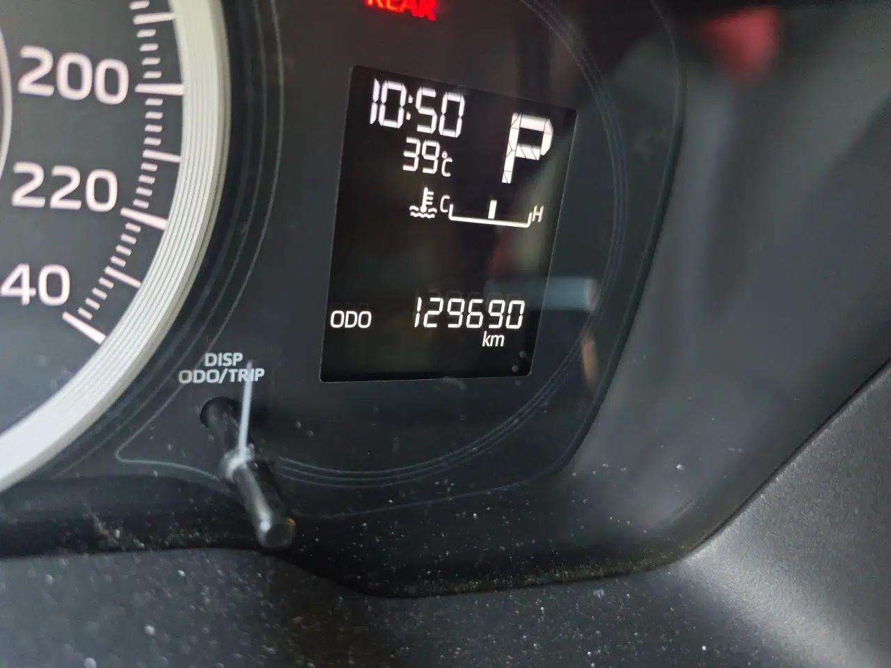 Toyota Levin 2021 TNGA 1.5L CVT Entry-Level Model — миниатюра 12