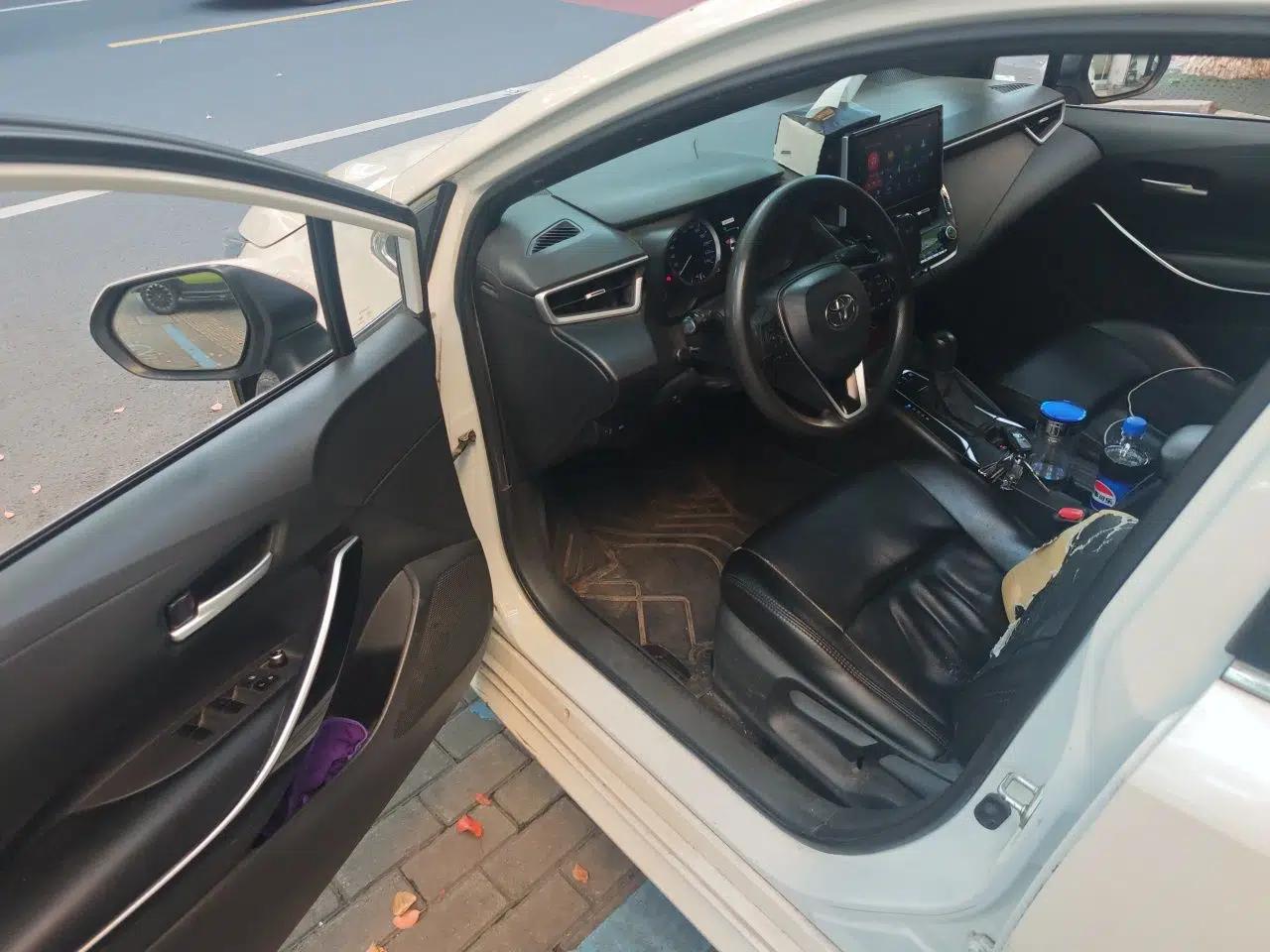Toyota Levin 2019 Dual-Engine 1.8H E-CVT Luxury Edition China VI Standard — миниатюра 16