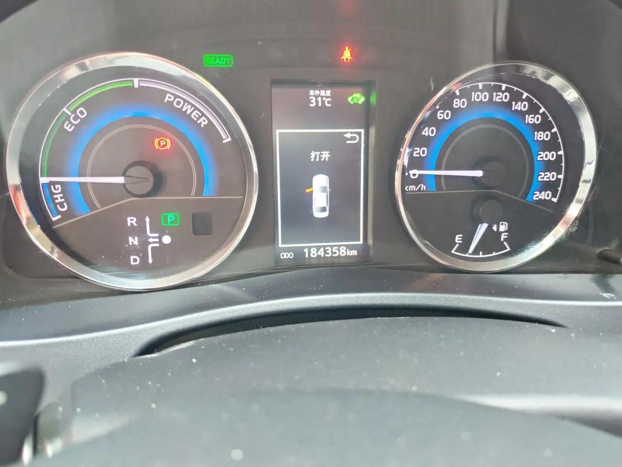 Toyota Levin 2017 Revised Dual-Engine 1.8H GS E-CVT Elite Sunroof Version China V Standard — миниатюра 12