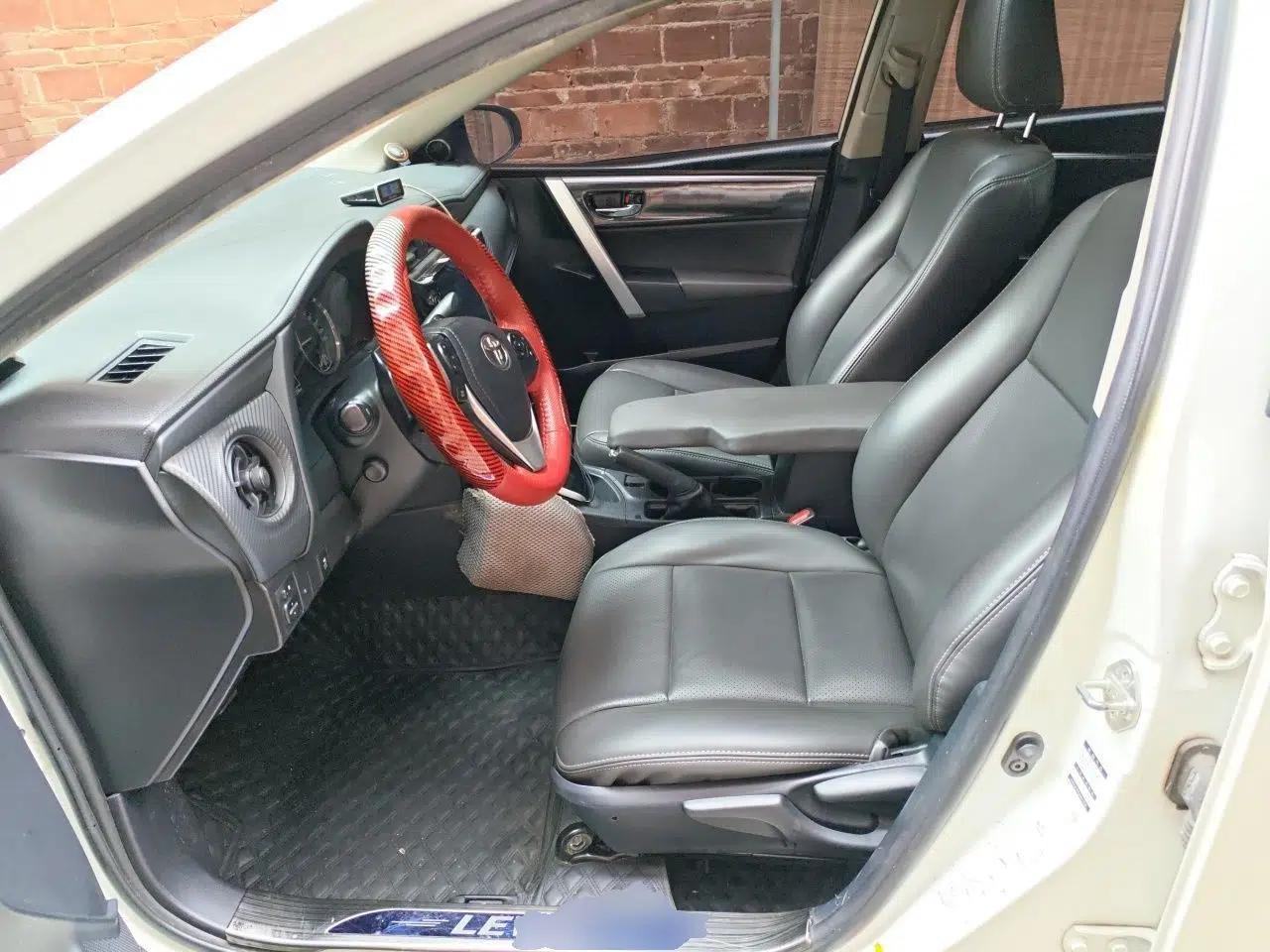 Toyota Levin 2017 Revised Dual-Engine 1.8H GS E-CVT Elite Sunroof Version China V Standard — миниатюра 15