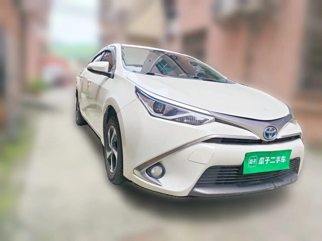 Toyota Levin 2017 Revised Dual-Engine 1.8H GS E-CVT Elite Sunroof Version China V Standard — миниатюра 3