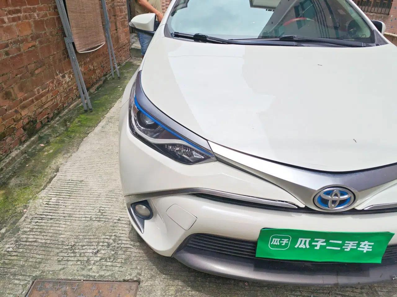 Toyota Levin 2017 Revised Dual-Engine 1.8H GS E-CVT Elite Sunroof Version China V Standard — миниатюра 7