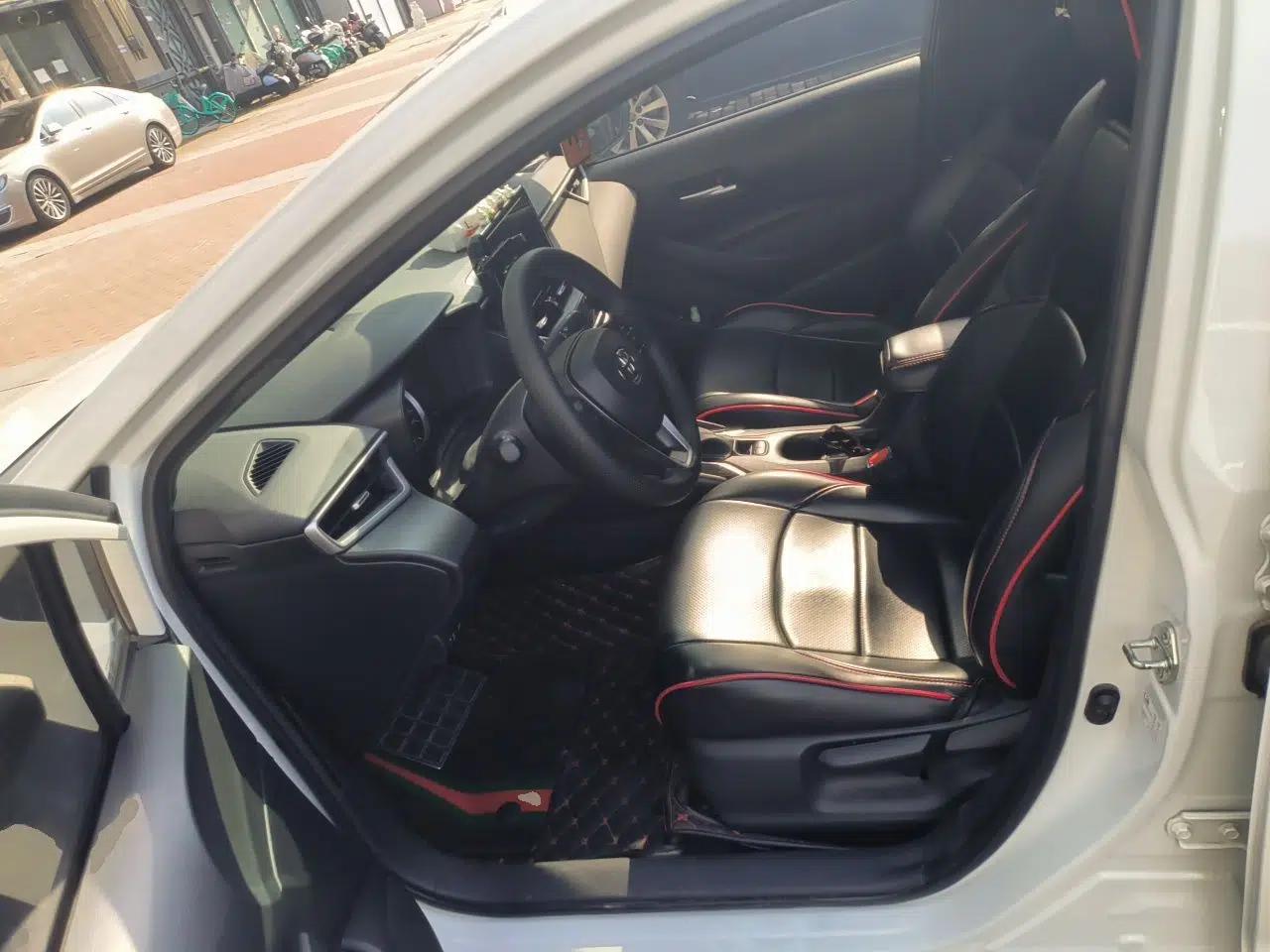Toyota Levin 2019 185T CVT Sport Edition China V Standard — миниатюра 15