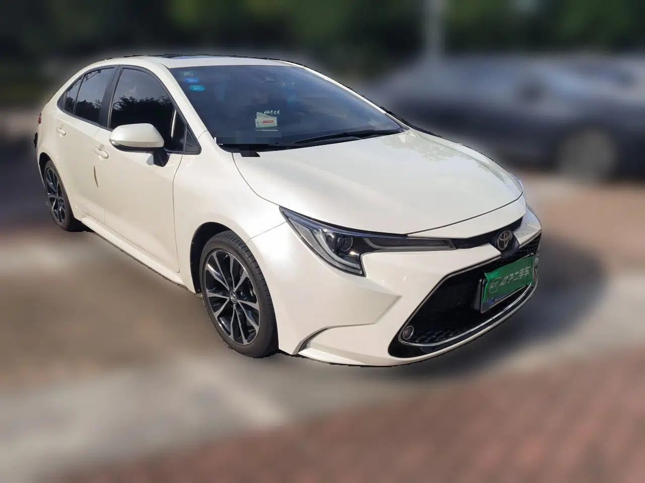Toyota Levin 2019 185T CVT Sport Edition China V Standard — миниатюра 3