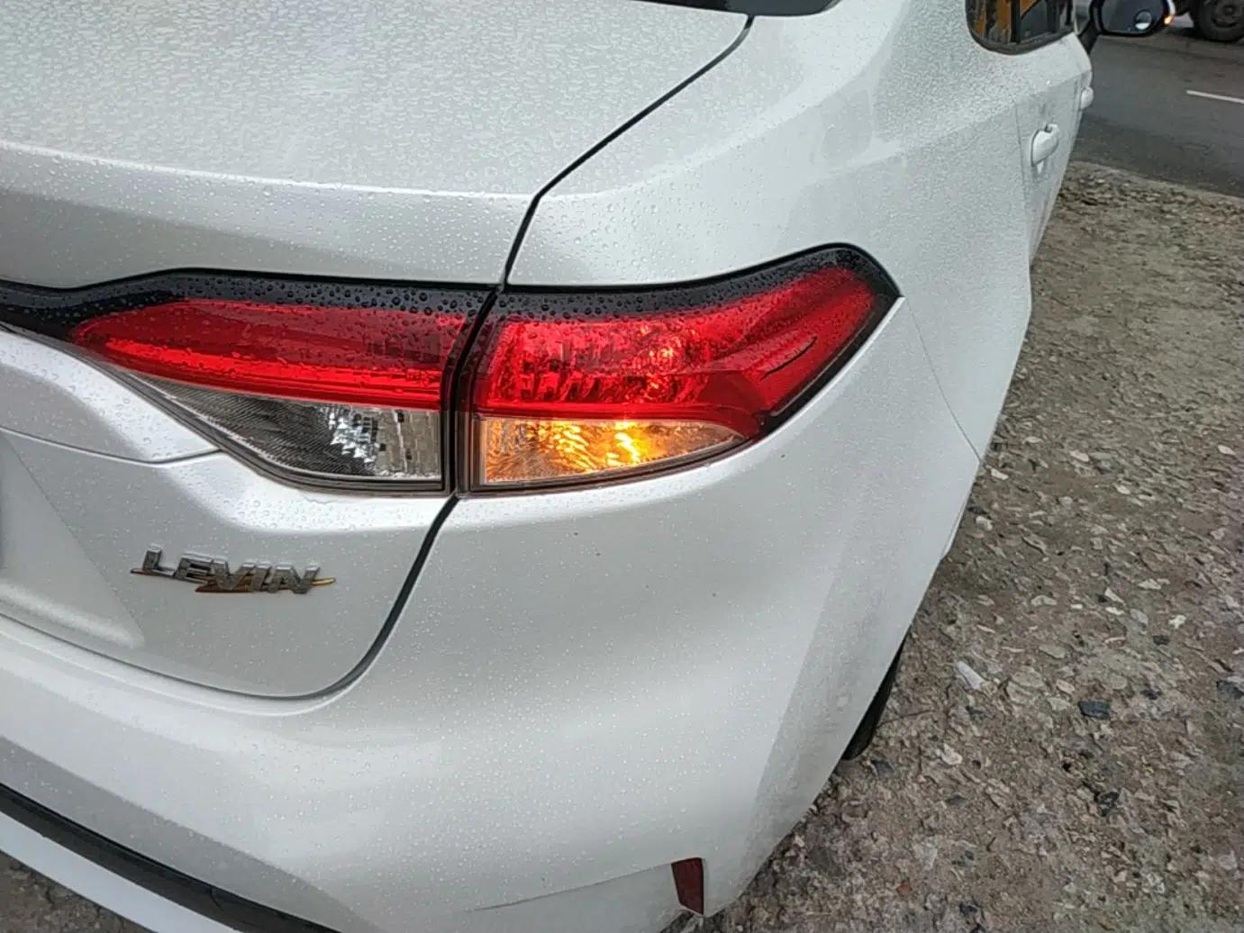 Toyota Levin 2021 TNGA 1.5L CVT Leading Edition — миниатюра 9