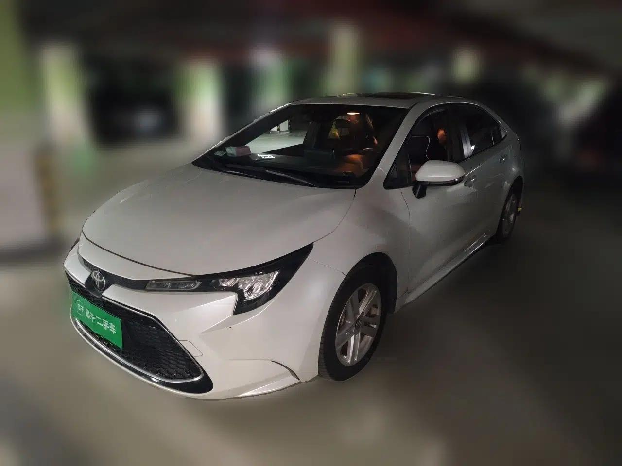 Toyota Levin 2021 185T CVT Luxury Edition — миниатюра 1