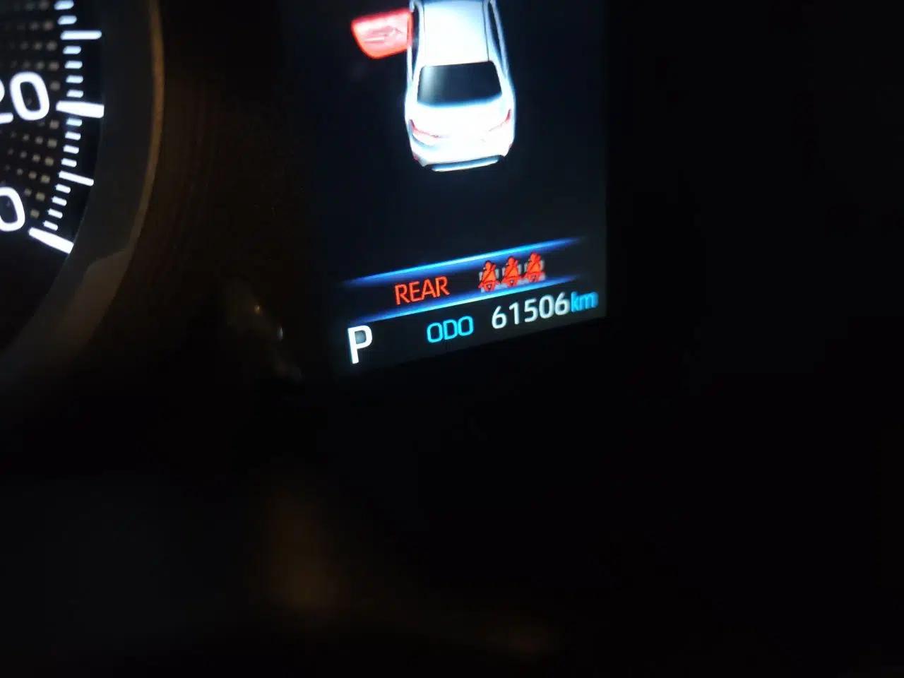 Toyota Levin 2021 185T CVT Luxury Edition — миниатюра 12