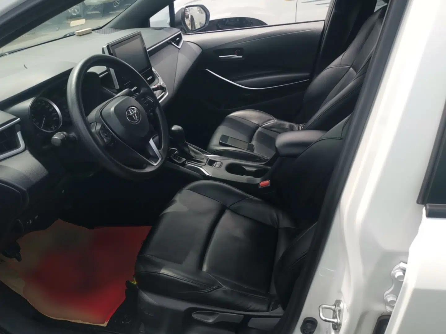 Toyota Levin 2021 Dual-Engine 1.8H E-CVT Luxury Edition — миниатюра 17
