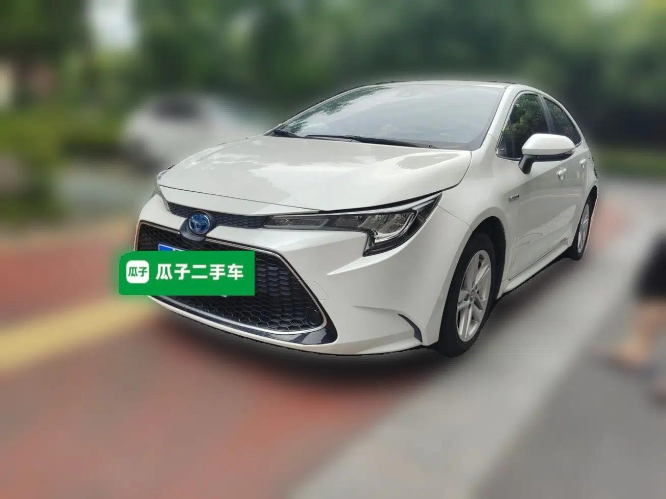 Toyota Levin 2021 Dual-Engine 1.8H E-CVT Luxury Edition — миниатюра 1