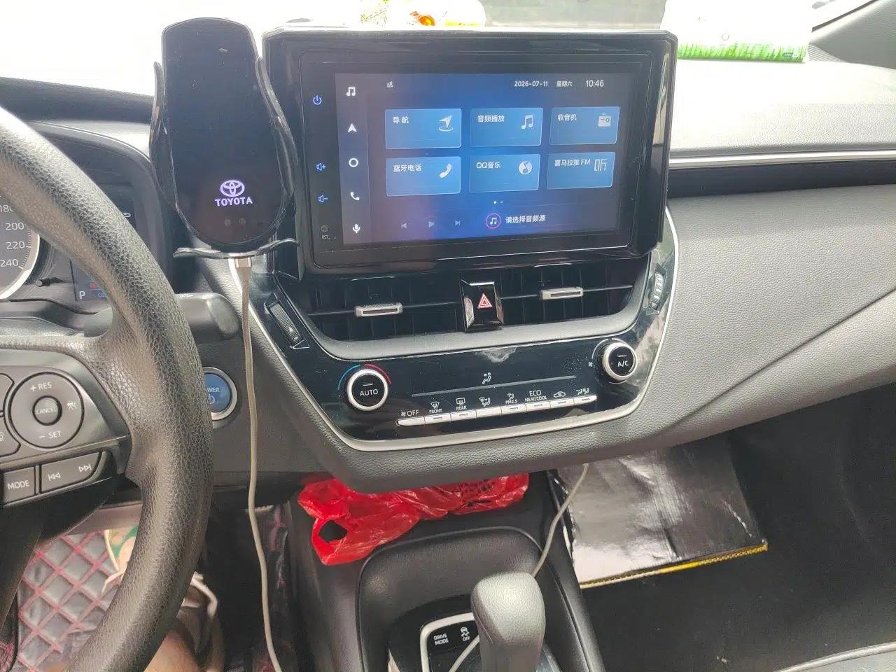 Toyota Levin 2021 Dual-Engine 1.8H E-CVT Luxury Edition — миниатюра 13