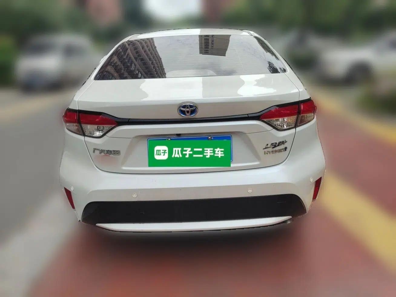 Toyota Levin 2021 Dual-Engine 1.8H E-CVT Luxury Edition — миниатюра 5
