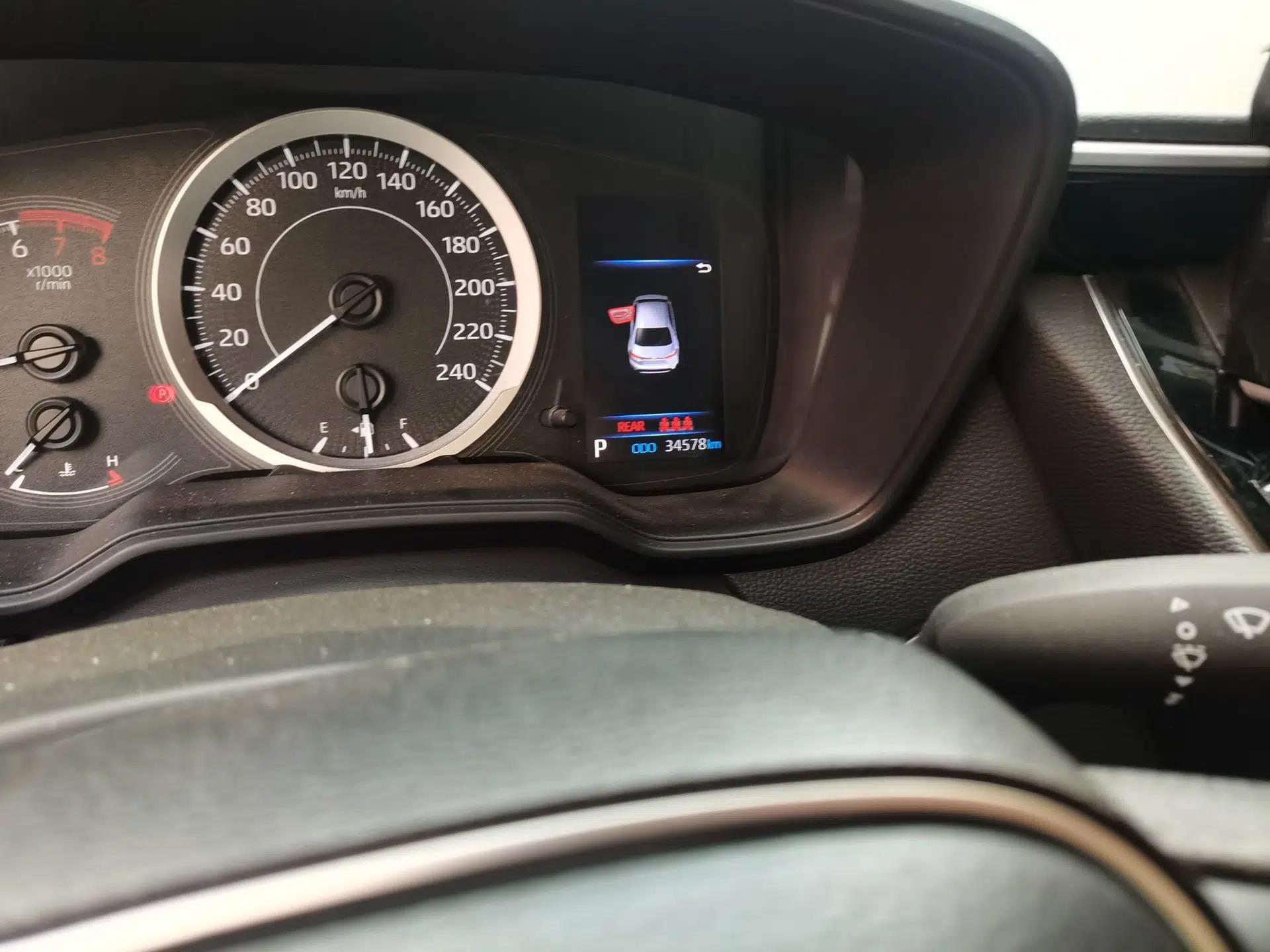 Toyota Levin 2022 185T CVT Luxury Edition — миниатюра 12