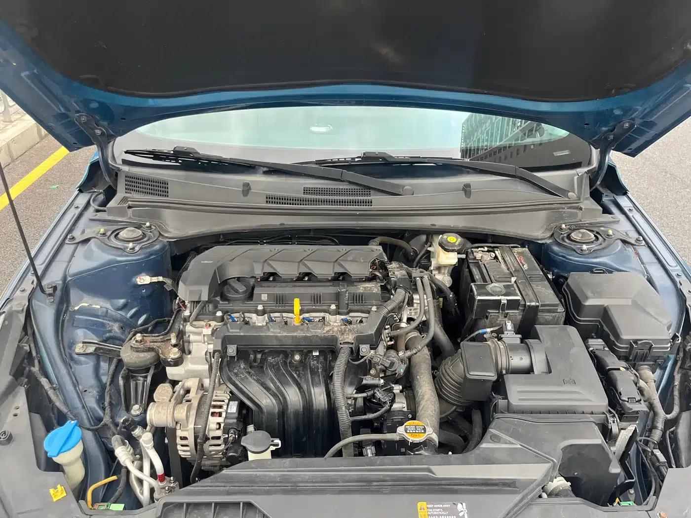 Hyundai Elantra 2021 1.5L CVT GLX Elite Edition — миниатюра 12